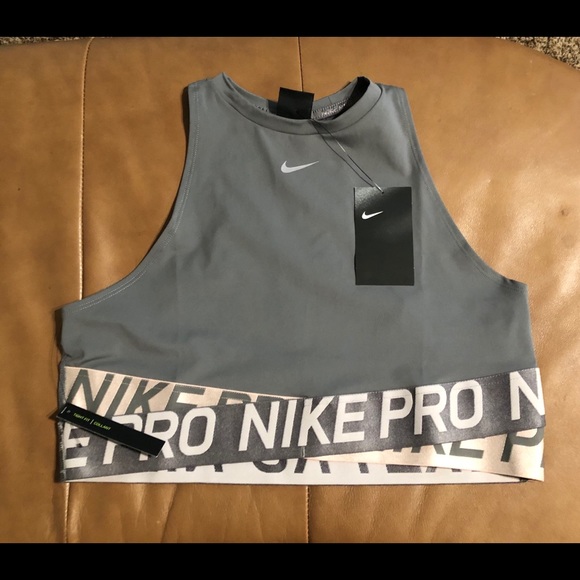 Nike Tops - Nike Pro Intertwist Crop Top NWT XL